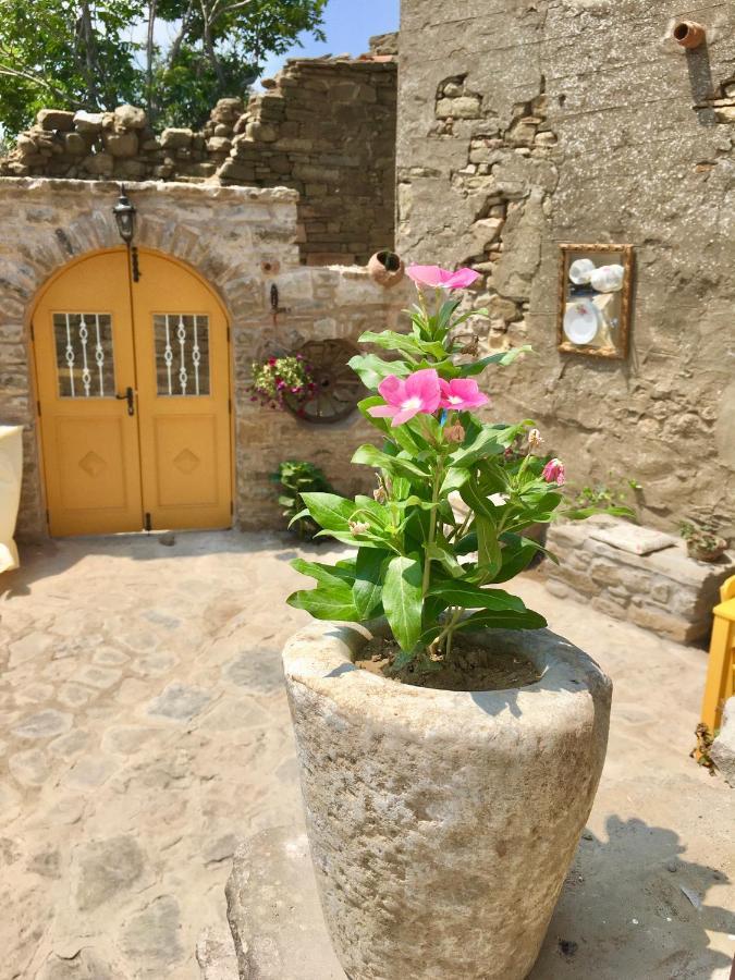 Sari Keci Tas Otel İmroz Eksteriør billede